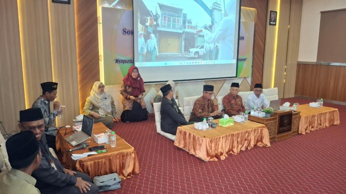 Studi Tiru ke Yayasan Pendidikan NU Khadijah Surabaya